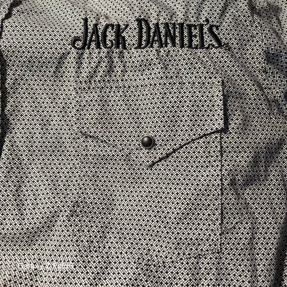 Grey and black Jack Daniel's button up size Large - Picture 8 of 8